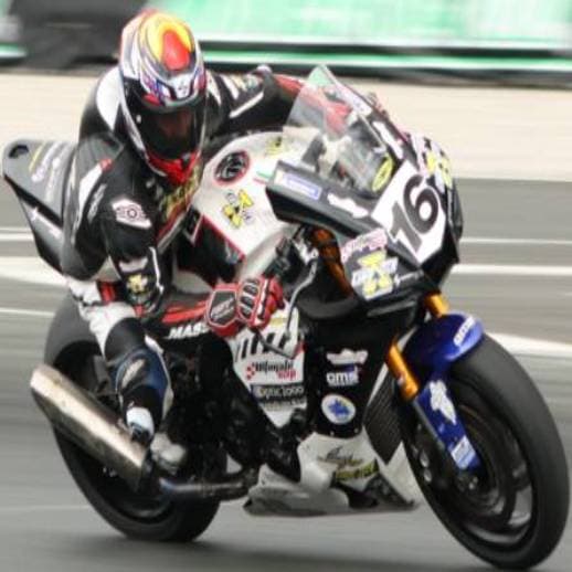 Dossard 16